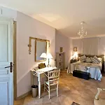 Le Clos Des Freres Gris