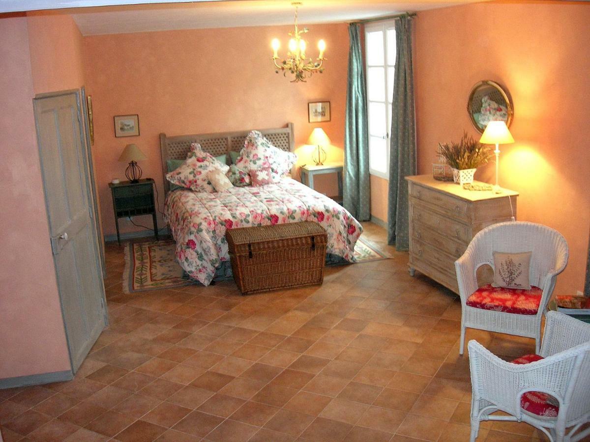 Couette-café Le Clos Des Freres Gris